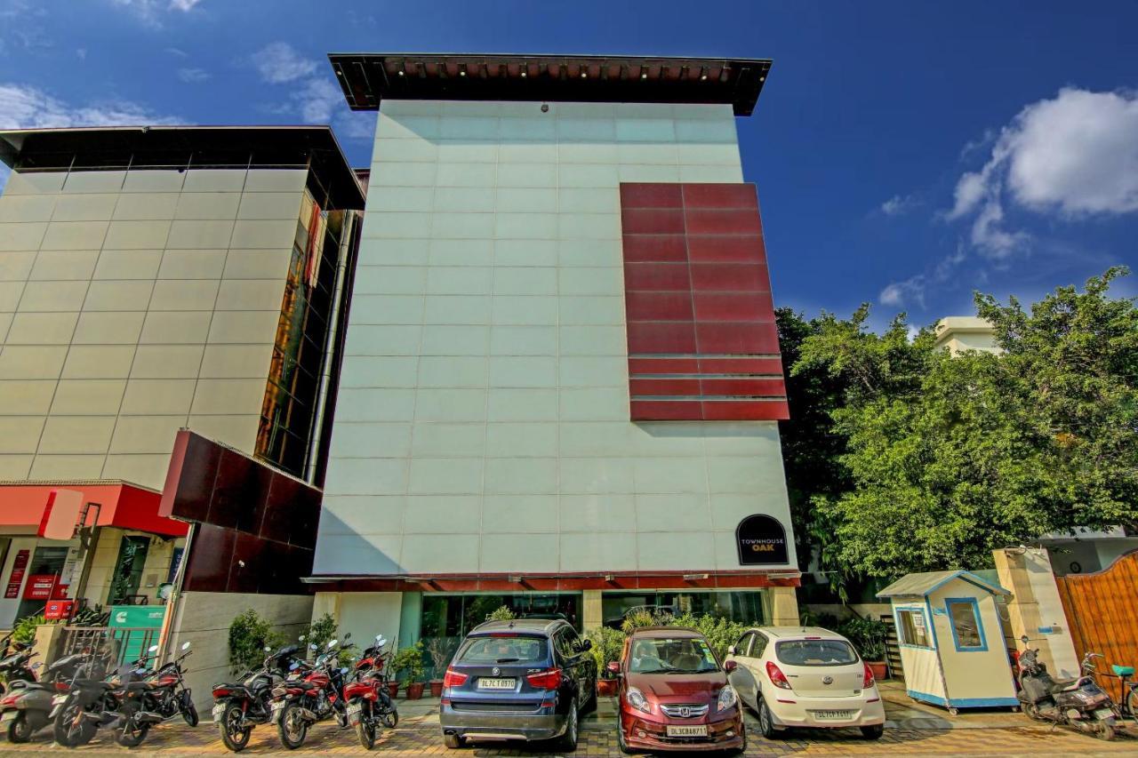 Hotel Townhouse Oak Safdarjung Nuova Delhi Esterno foto