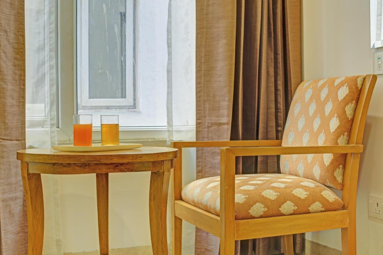 Hotel Townhouse Oak Safdarjung Nuova Delhi Esterno foto