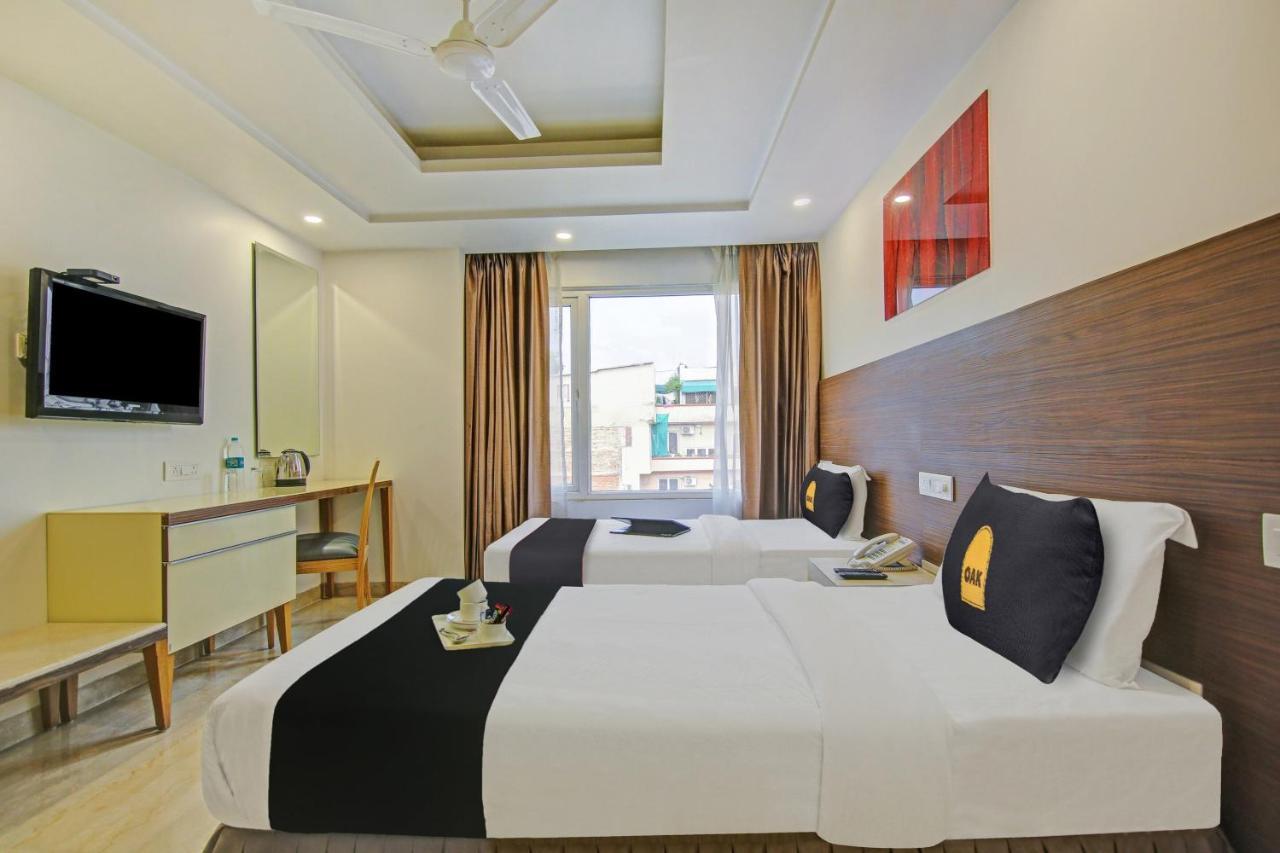 Hotel Townhouse Oak Safdarjung Nuova Delhi Esterno foto