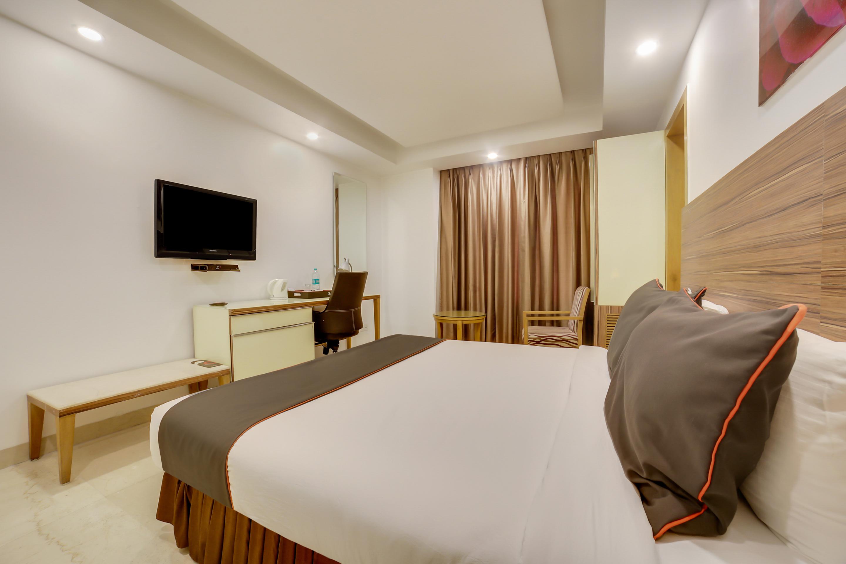Hotel Townhouse Oak Safdarjung Nuova Delhi Esterno foto