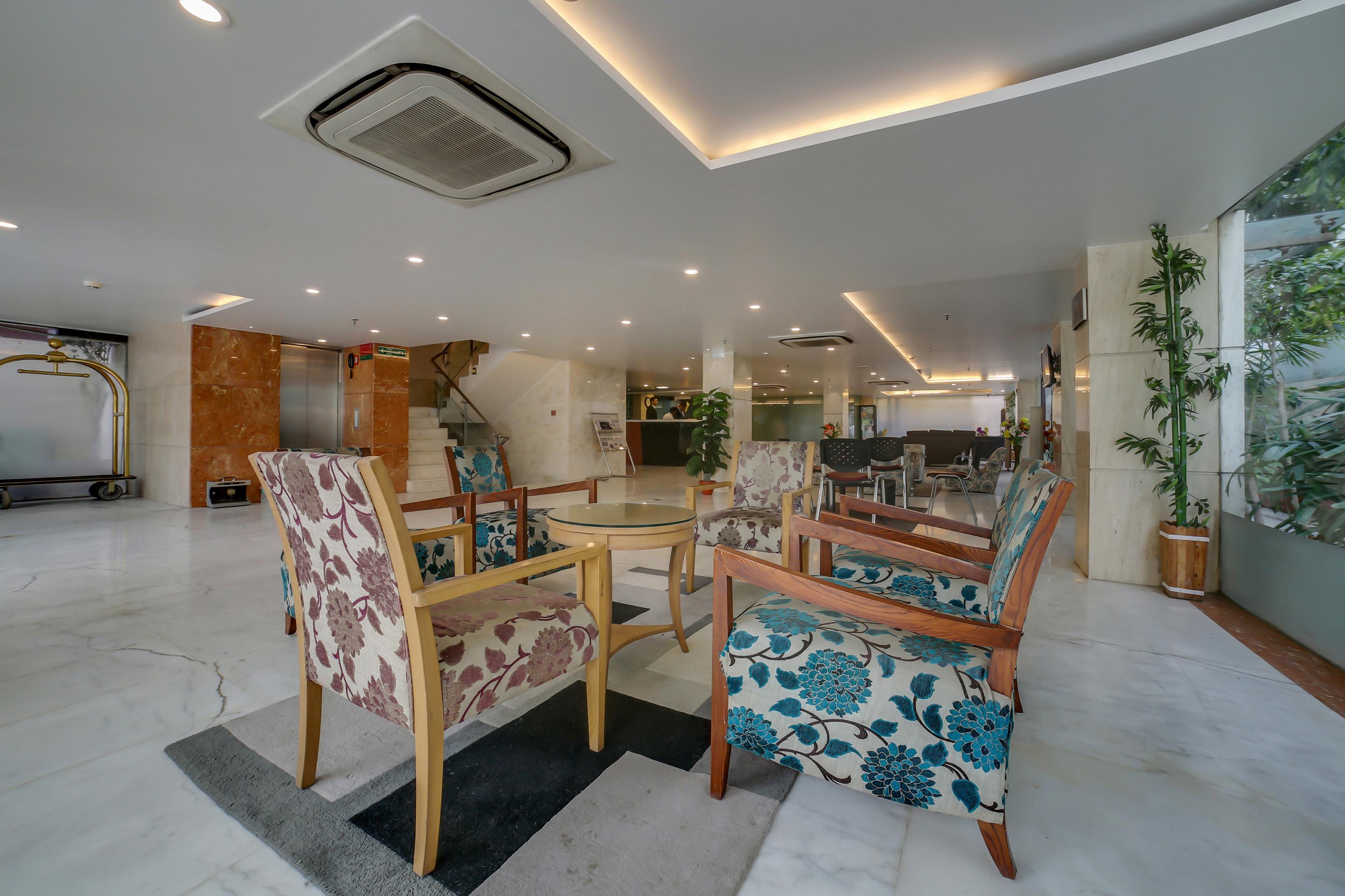 Hotel Townhouse Oak Safdarjung Nuova Delhi Esterno foto